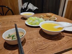 -清真吴记门钉肉饼·喜多利