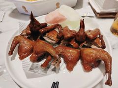 -蝴蝶里·粤菜·点心(滨江龙湖店)