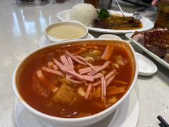 番茄薯仔牛肉汤通粉-香港新发烧腊茶餐厅(水围店)