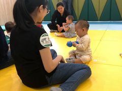 -亲亲袋鼠托育早教·思维专注力·棕熊英语(鼓楼恒力城店)