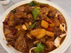 -汗腾格里·风味餐厅(新疆驻京办店)