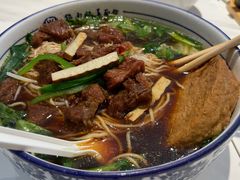 -镇南锅盖面馆(解放路店)