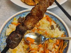 -汗腾格里·风味餐厅(新疆驻京办店)