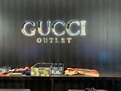 -Gucci(首创奥特莱斯店)