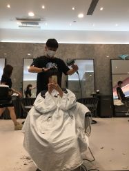-TONI&GUY