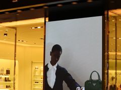 -上海尚嘉中心