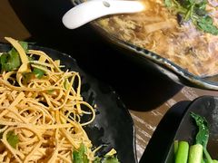 -梧桐树下(云锦世家店)