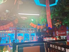 -路边边.炒菜烧烤.音乐餐厅(良乡长虹店)