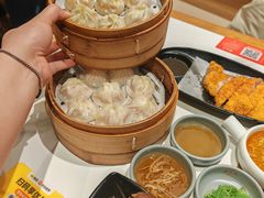 -馋三尺蟹粉小笼(人民广场店)