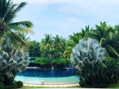 -三亚湾海居铂尔曼度假酒店