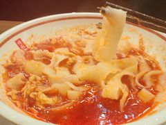 -顺溜·手工刀削面·黑金店(铜锣湾店)