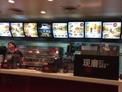 -肯德基(盘龙奥莱店)