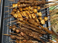 -聚点串吧·北京烧烤(赵登禹路店)