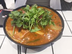 -肥汁米蘭香港米线(长宁来福士店)