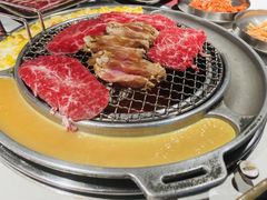 -青瓦炭韩潮烤肉(群光店)