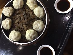 -百年尹氏汤包(湖南路狮子桥店)