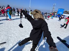 -浙东第一尖雪山欢乐谷