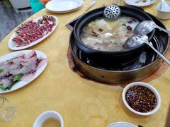 -濠轩阁特色生蚝火锅(水湾路店)