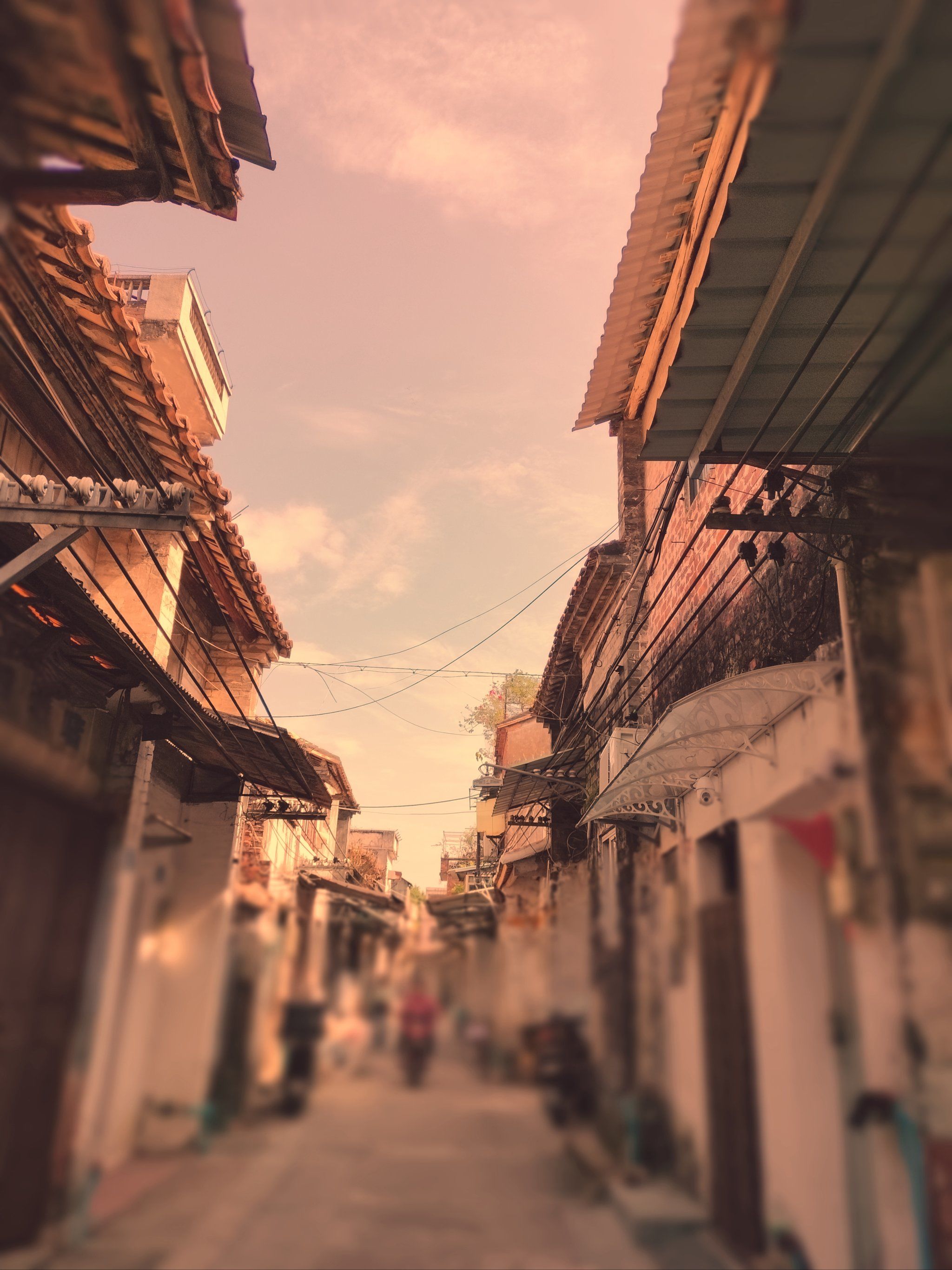 探秘老巷的秘密角落