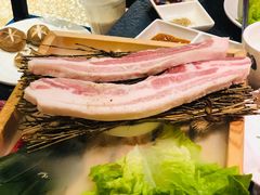 -嘿嘟嘟·肋条烧肉放题(爱融荟城店)