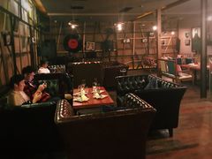 -斯普汇生蚝牛排馆(中骏世界城店)