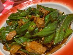 -思博半步颠小酒馆(梦时代店)