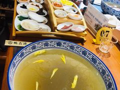 -桥馫源蒙自过桥米线(蒙自店)