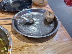 -柳州肥姨妈大骨螺蛳粉(沙河店)