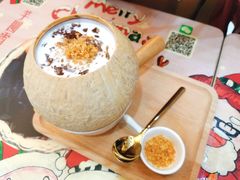 桃胶椰皇冻-甜心妈妈·榴莲星级糖水(北京路总店)