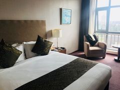 -上海如意智慧酒店(上海科学院店)