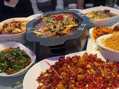-巴特餐饮6加1音乐餐吧·新疆菜