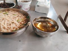 -正宗杨记普洱酸醋米线(总店)