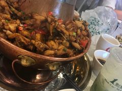 -老佛爷铜炉蛙锅(海岸城店)