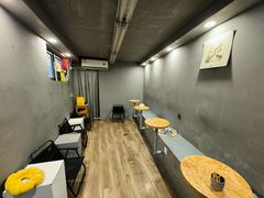 大堂-Pushing Coffee(茂名路店)