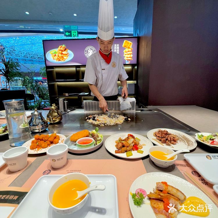 在洛阳！！花小钱装大杯！！！