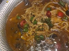 -辣尚瘾·烤鱼·新川菜(交大直营店)