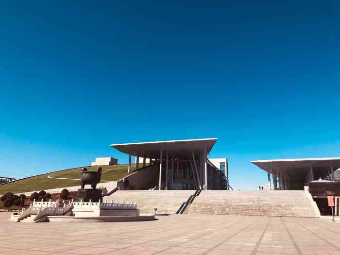 内蒙古展览馆-"单位组织党员来参观,平时来过,大部分时候.