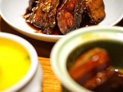 西湖酥鱼-弄堂里·寻味杭州(湖滨银泰in77C区店)