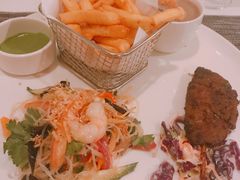 -WOLFGANG PUCK KITCHEN & BAR(迪士尼小镇店)