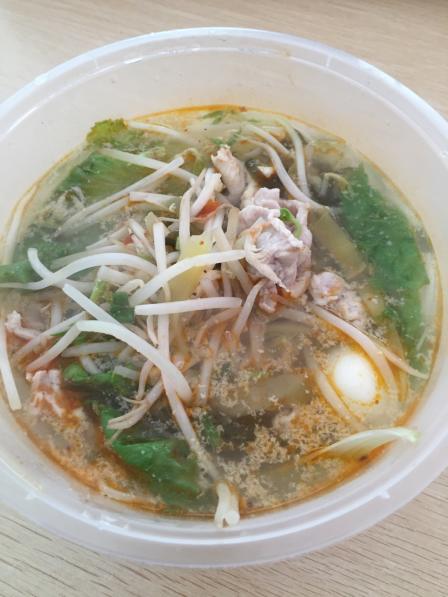 传奇黄焖鸡米饭·过桥米线(惠阳路店)