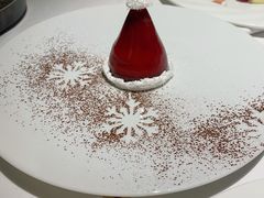 覆盆子圣诞红帽蛋糕-王品牛排(杭州大厦店)