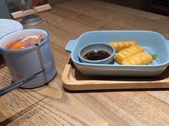 -蜜桃餐厅·伴山(湖滨商业街店)