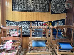 -高荡千年布依古寨旅游景区