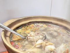-威邵鸡煲(西华路总店)