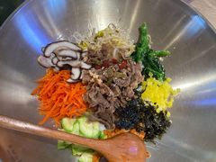 -梨花牛肉汤饭(仁恒伊势丹店)