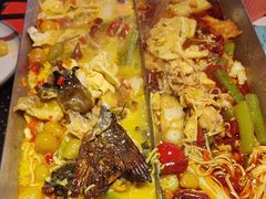 -鸣记脆皮烤鱼·海鲜烤鱼(亿合城店)