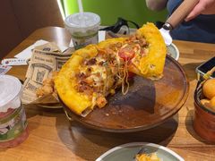 -Dragon Pizza•圆脸龙披萨·牛排餐厅
