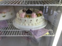 -红宝石·鲜奶小方·海派西点房(丰庄店)