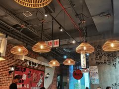 大堂-炉小二铜锅牛蛙•川湘菜(三里屯店)