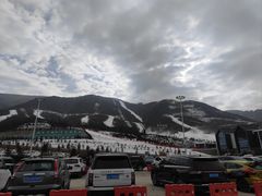 -鳌山滑雪度假区